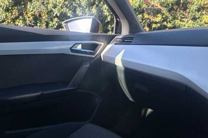 SEAT Arona 1.0 TSI XCELLENCE SUV 5dr Petrol DSG Euro 6 (s/s) (110 ps)