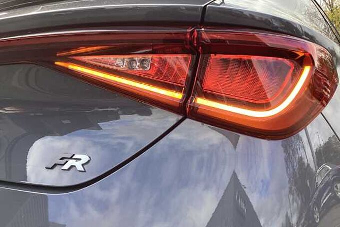 SEAT Leon 1.5 eTSI MHEV FR Sport Hatchback 5dr Petrol Hybrid DSG Euro 6 (s/s) (150 ps)
