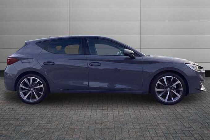 SEAT Leon 1.5 eTSI MHEV FR Sport Hatchback 5dr Petrol Hybrid DSG Euro 6 (s/s) (150 ps)