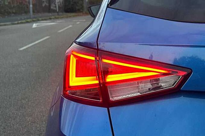 SEAT Arona 1.0 TSI FR Sport SUV 5dr Petrol DSG Euro 6 (s/s) (110 ps)